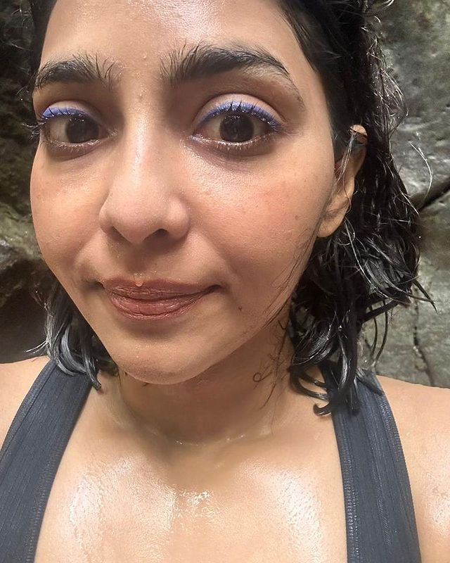 Aishwarya Lekshmi hot bath in bali